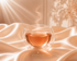 Infusion CherryTox Hazellia aux queues de cerise dans un mug en verre double paroi, infusion ambrée, voile ivoire abricot et univers premium pour rituel bien-être.

